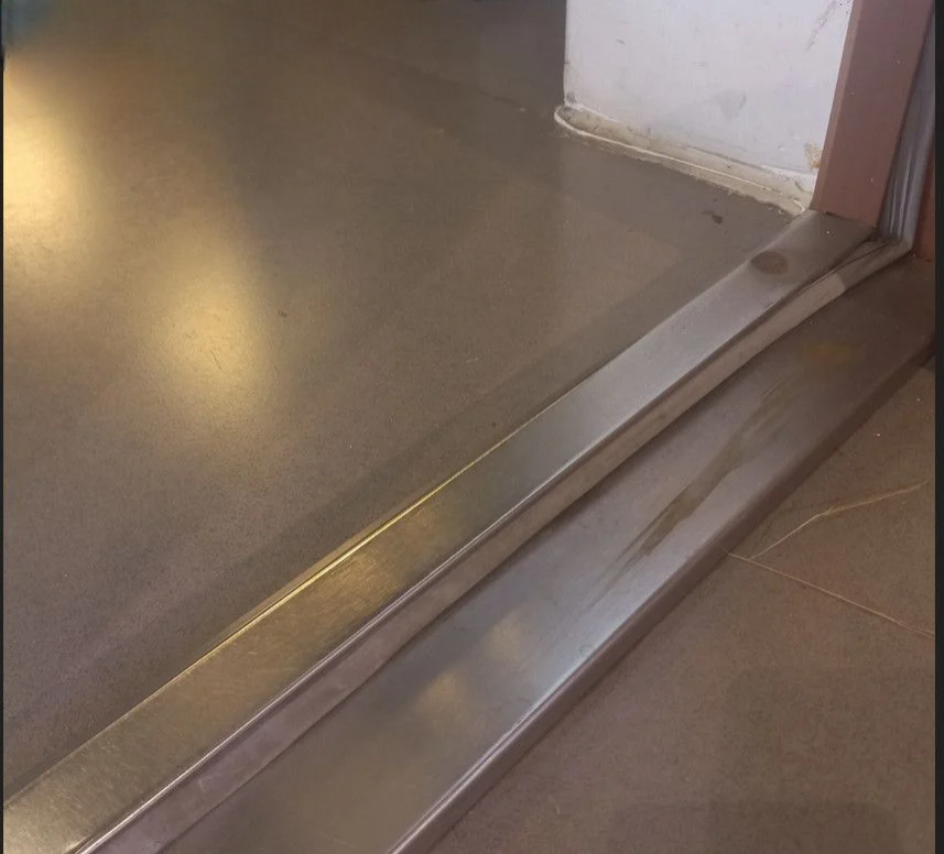 Doorsill là gì? Tại sao doorsill lại quan trọng trong thiết kế cửa thép?