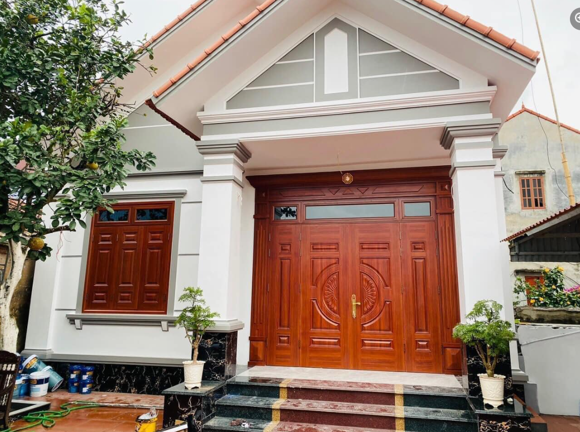 Tại sao nên chú ý đến thời gian bảo hành cửa thép vân gỗ trước khi mua?